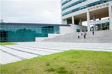 충북대 법학전문대학원.jpg