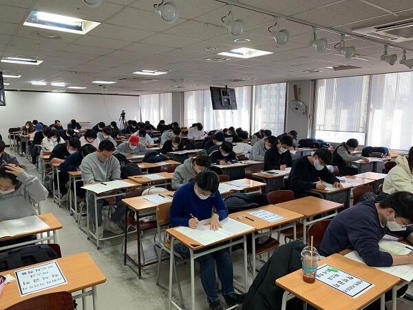 [플래나]후불_67회_공무원수험신문_소방공무원_0228바로송출 이미지1.jpg