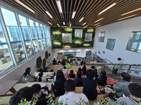 “읽기에서 체험으로”…책의 날 앞두고 달라진 독서 풍경