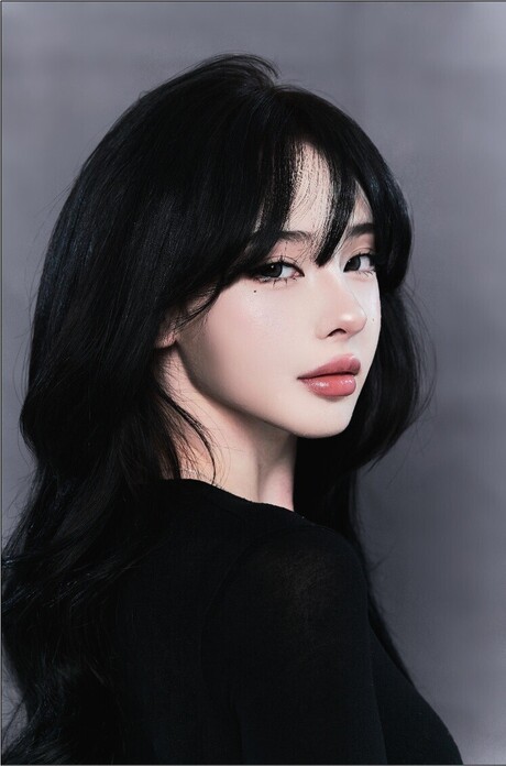 ‘400만 SNS 팬덤’ 장유나, 클로버엔터테인먼트 합류…K-뷰티 콘텐츠로 中 시장 공략