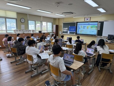 ‘찾아가는 게임문화교실’, AI 시대 맞춰 게임리터러시 교육 강화